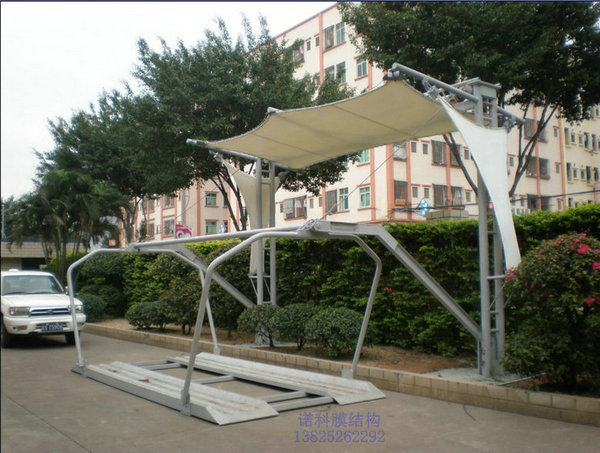 七臺河鋼膜結(jié)構(gòu)車棚選用希運(yùn)膜材二氧化鈦T3117T